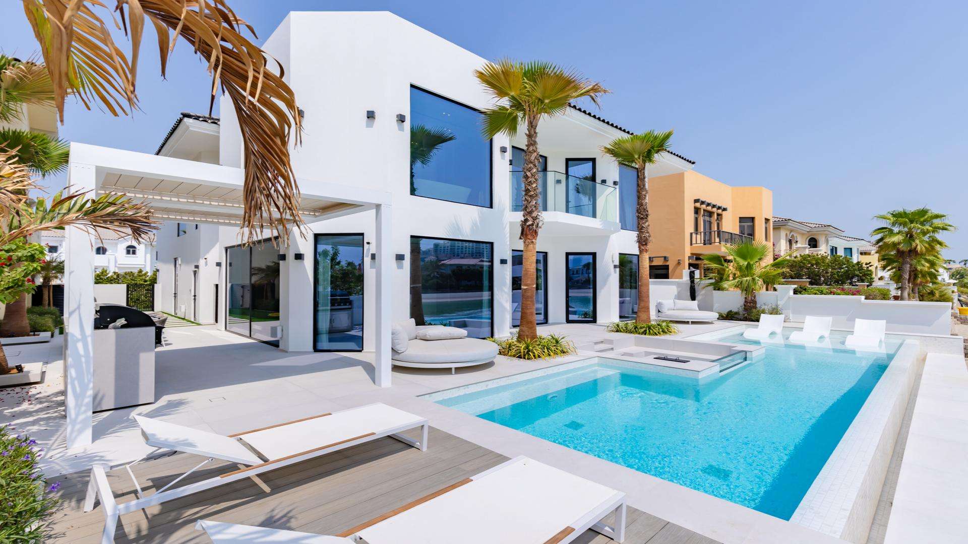 Signature Beachfront Villa, Palm Jumeirah